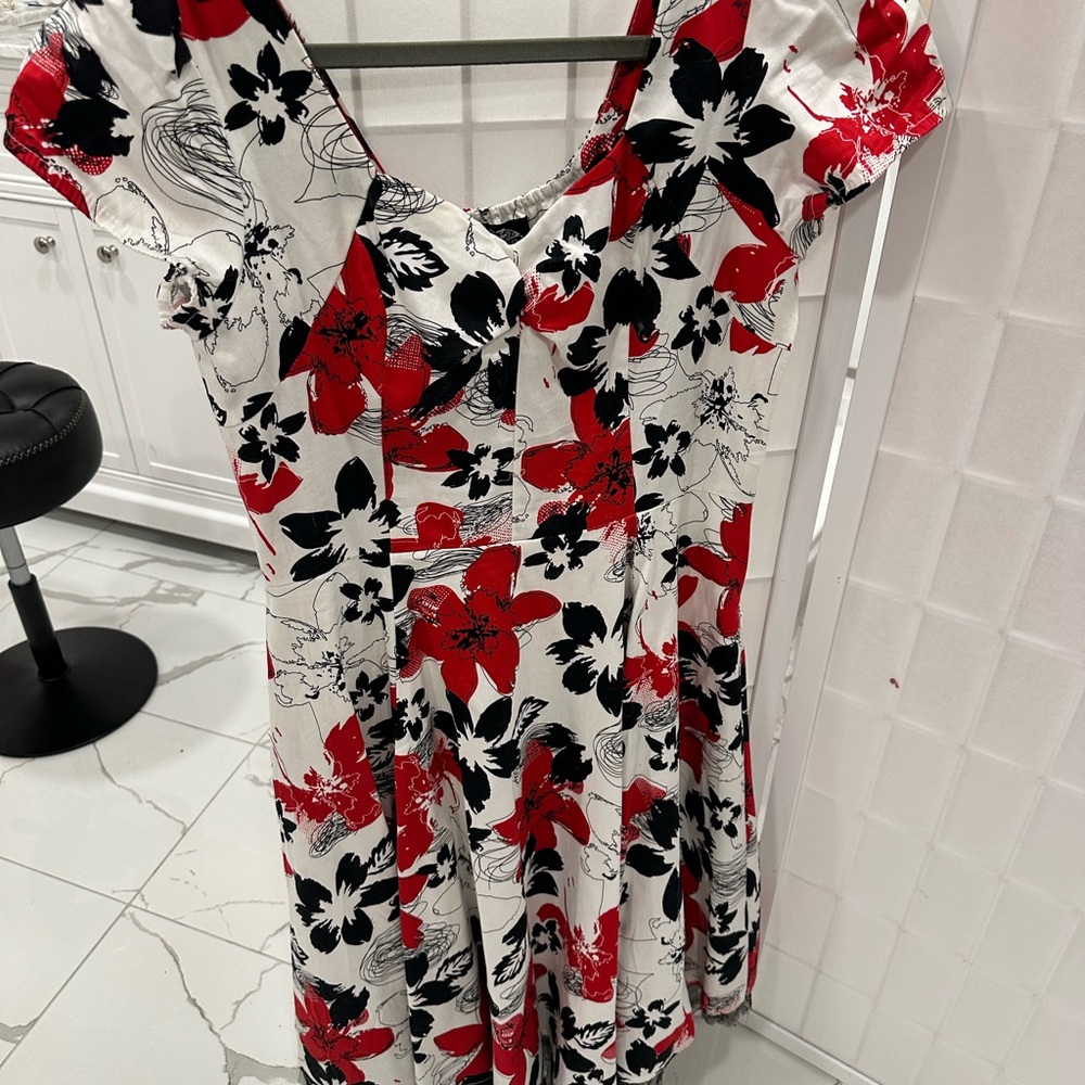 Retro pin up Floral Red and Black Women's Dress